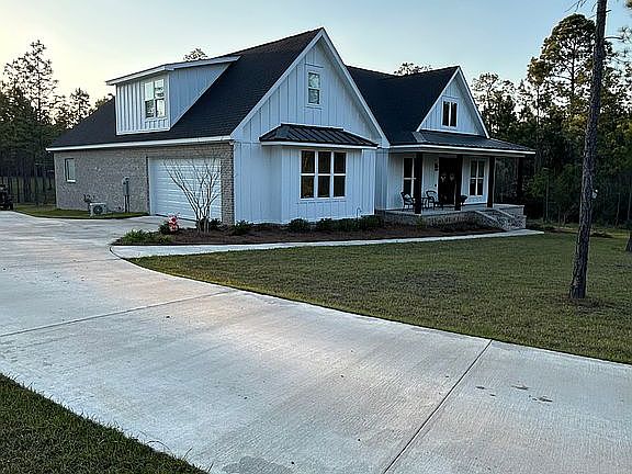 3rd image of 47 Big Hill Rd