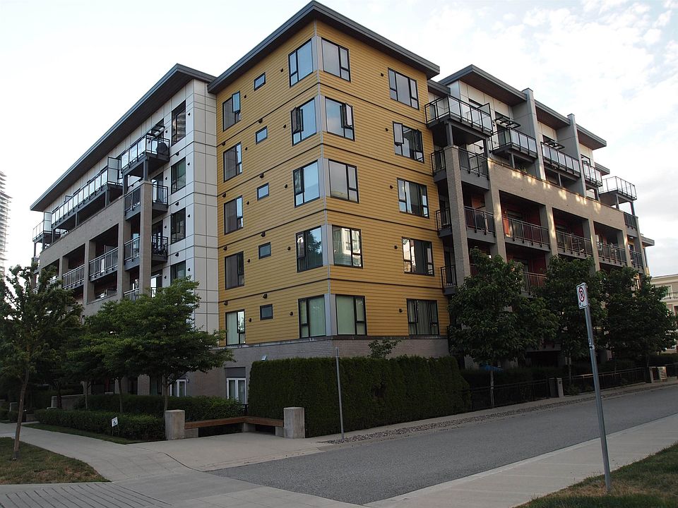 1st image of 621 Regan Ave #504