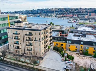 1000 Aurora Ave N APT 212, Seattle, WA 98109