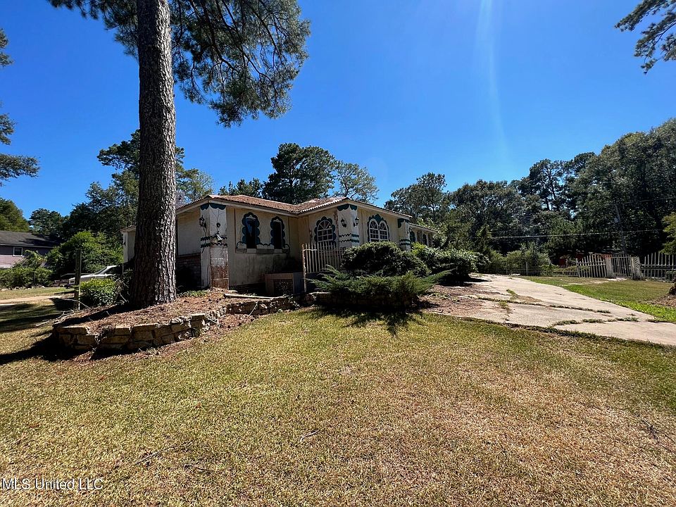 4582 Hanging Moss Rd, Jackson, MS 39206 MLS 4056833 Zillow