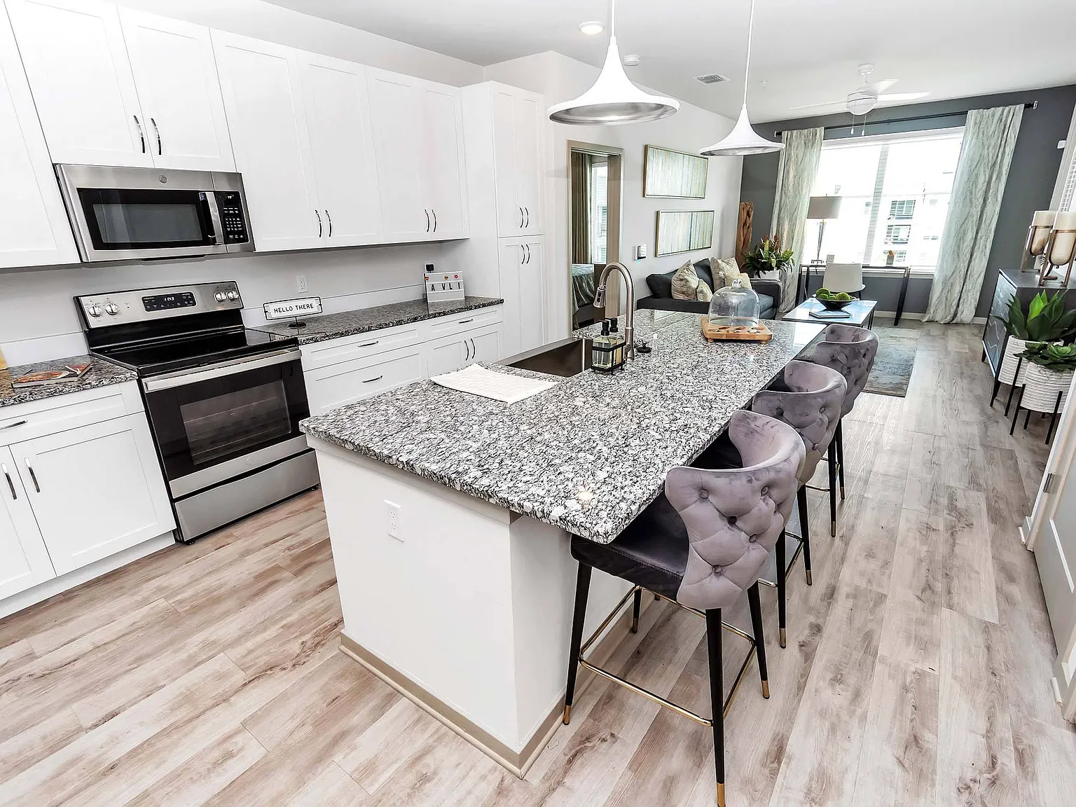 AVLI AT CROSSTOWN CENTER APARTMENTS — Photo 3