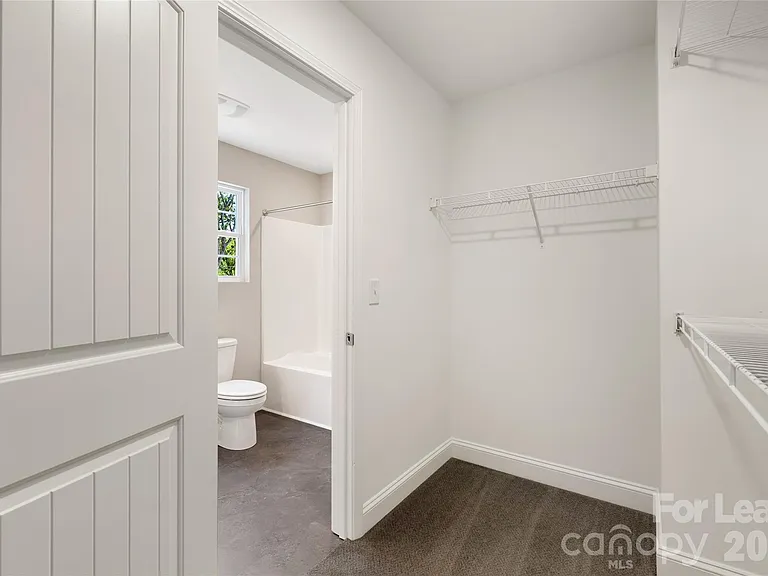 1007 Sioux St — Photo 26