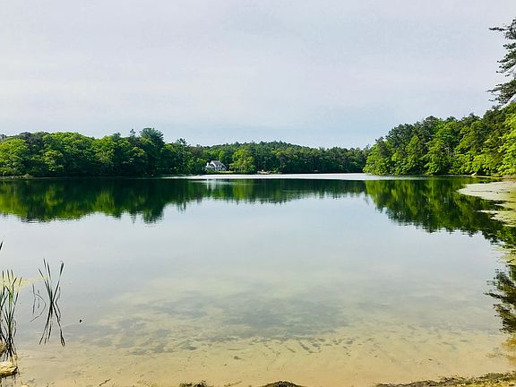 Beach rights Moreys Pond