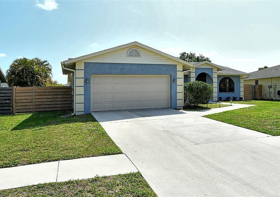 1st image of 2183 Gold Oak Ln