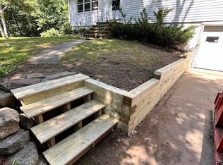 5 Driftwood Rd, Derry, NH 03038