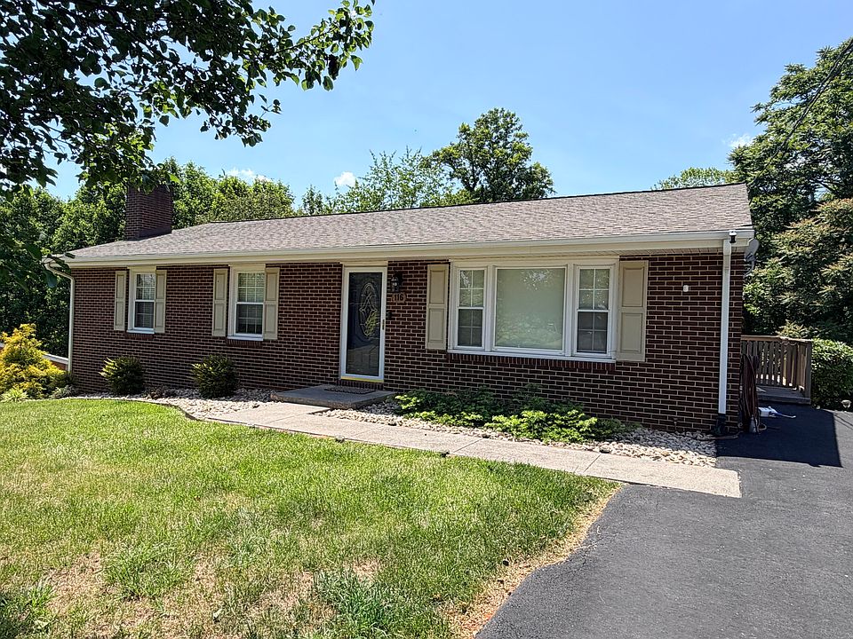 1st image of 116 Old Brook Rd