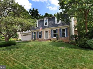 10697 Paynes Church Dr, Fairfax, VA 22032