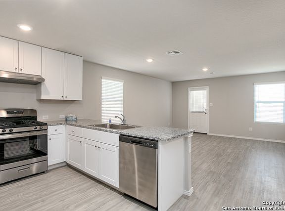 3rd image of 5367 Fair Moon Dr