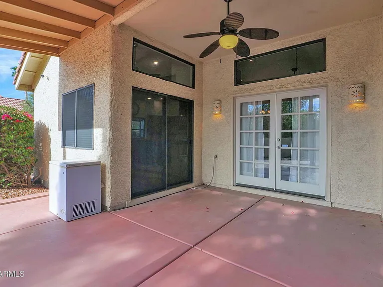 8979 E Gail Rd — Photo 24