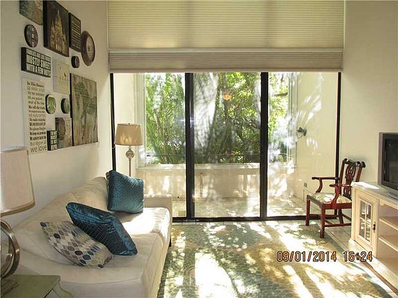 4th image of 3589 S Ocean Blvd #42