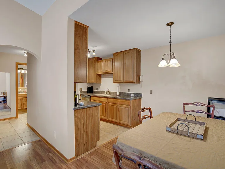 7300 York Ave S #206 — Photo 7