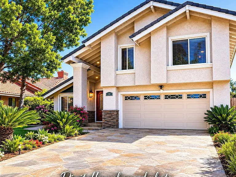 10 Bluff Point Cir — Photo 1