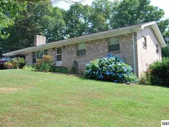 827 Hillcrest Dr, Seymour, TN 37865