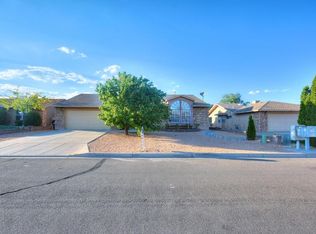 7217 Sunlight Peak Dr NE, Rio Rancho, NM 87144