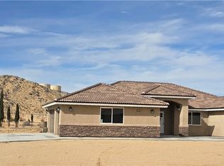 14490 Savannah Ct, Apple Valley, CA 92307