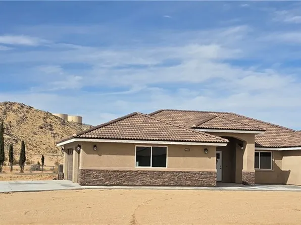 14490 Savannah Ct, Apple Valley, CA 92307
