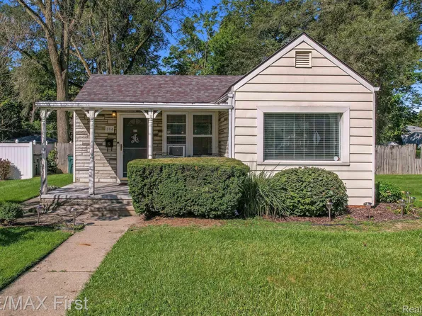 804 Nahma Ave, Clawson, MI 48017