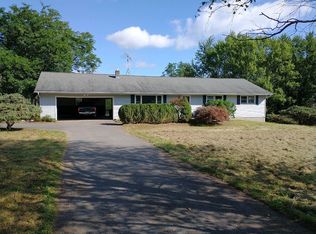 12 Lockerby Hill Rd, Lansing, NY 14882