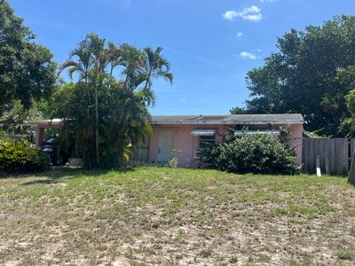 1425 NE Waveland Avenue, Jensen Beach, FL, 34957