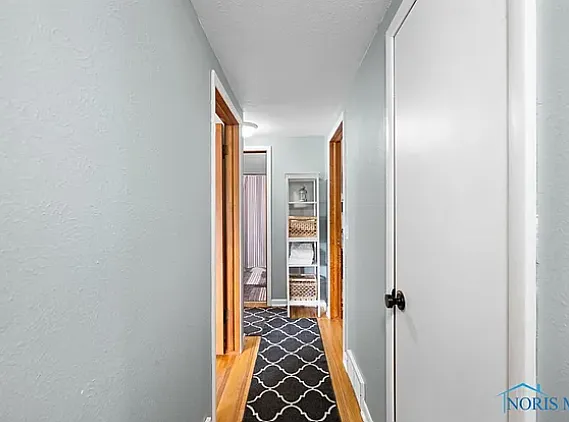 3 bed, 1590 sqft, $2,000 — Photo 2