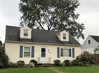 239 Spencer Rd, Irondequoit, NY 14609