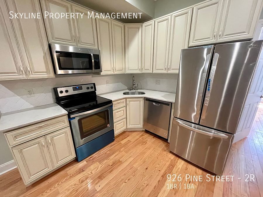 1st image of 926 Pine St #2R