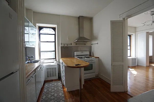 Rented by Citi Habitats | media 13