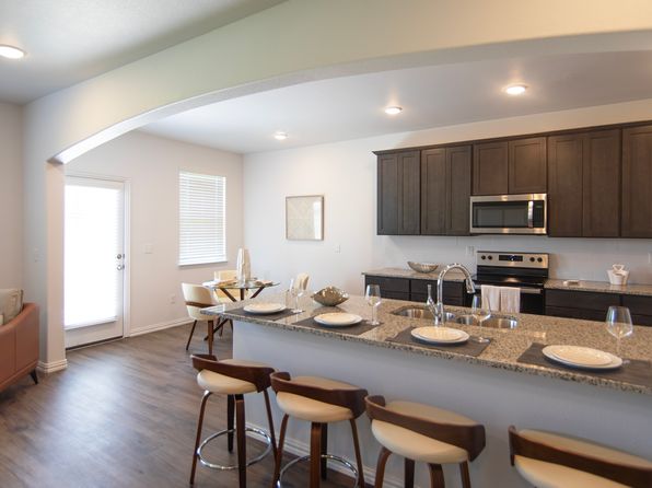 166 Grove Way #725671174