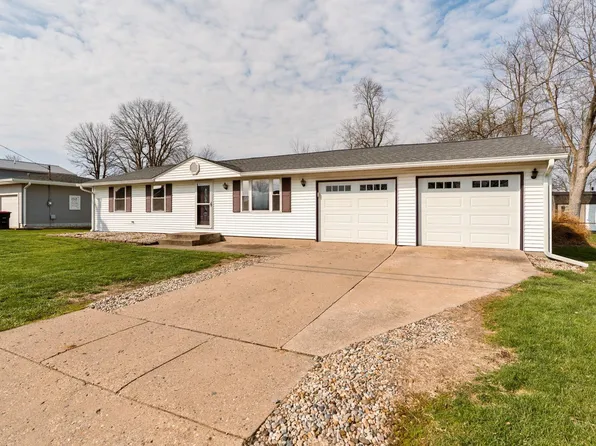 817 S Wood St, Brookston, IN 47923