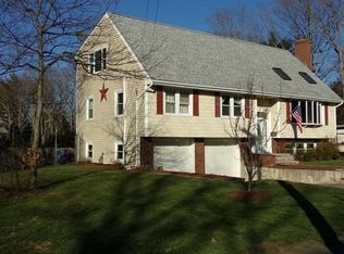18 Ponderosa Ln, East Walpole, MA 02032