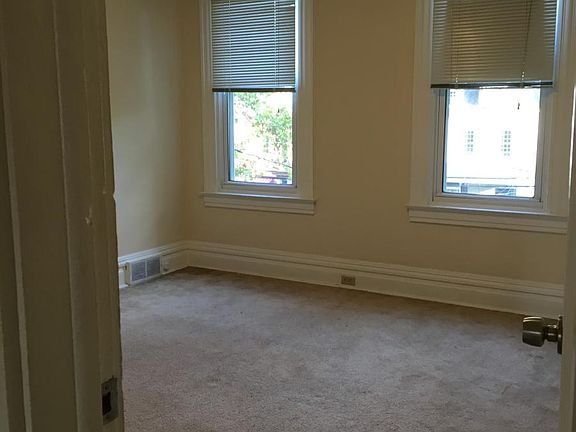 Bedroom/Office