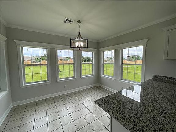 4th image of 2456 Quince Micheal Ln
