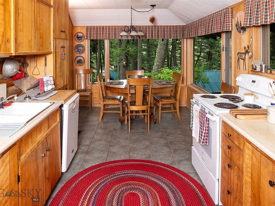 10th image of this home