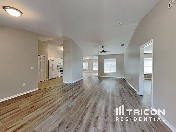 2nd image of 9303 27th Ave E