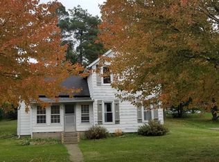 901 S Darling St, Angola, IN 46703