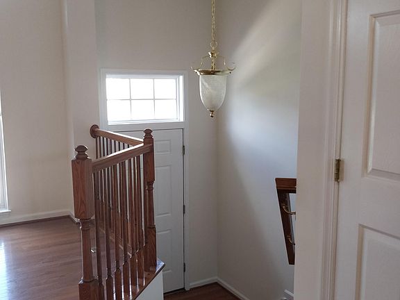 2nd image of 18272 Camdenhurst Dr