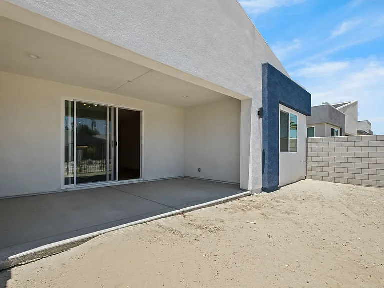 49120 Cochran Dr — Photo 22