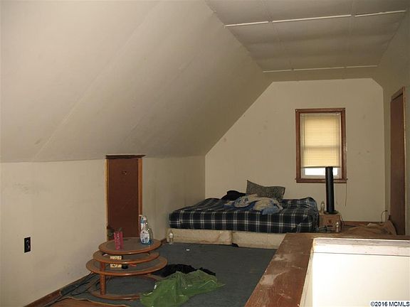 4th image of 518 S President Ave