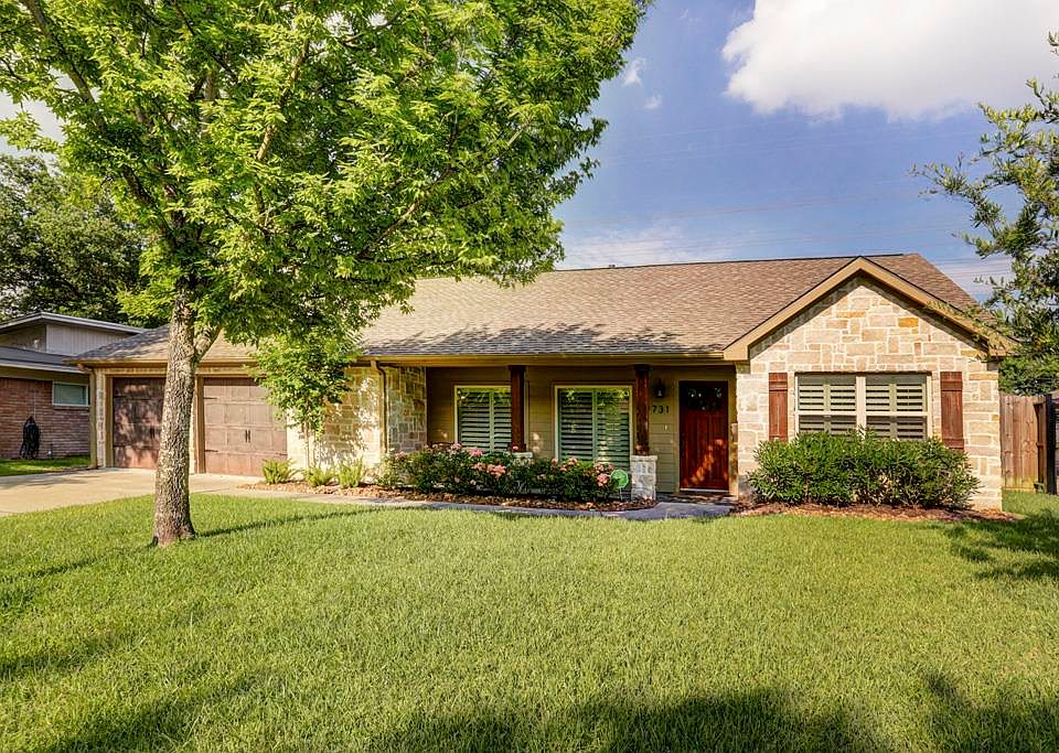 1st image of 9731 Greenwillow Dr