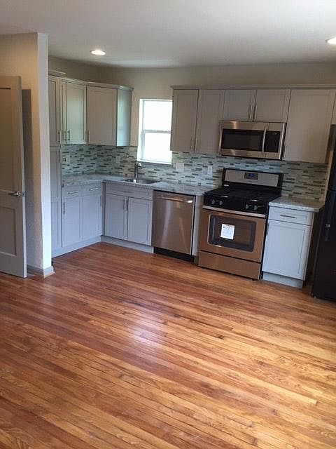 1st image of 733 1/2 Heights Blvd #2