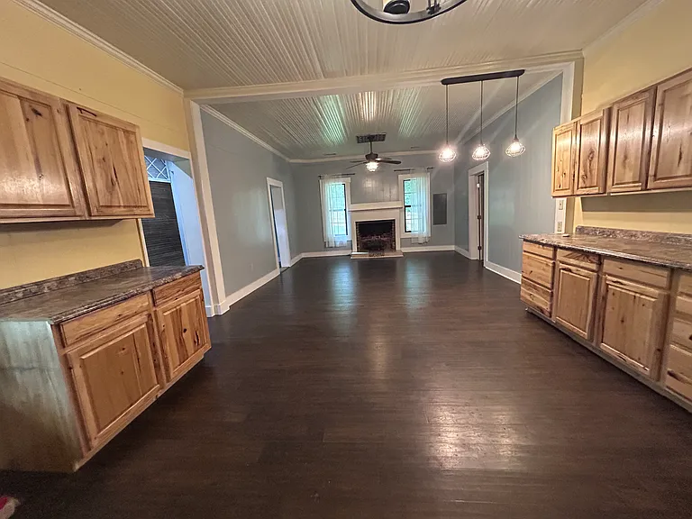1153 County Road 216 — Photo 5