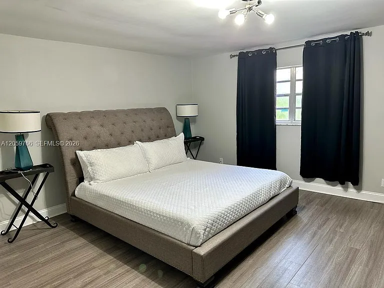 22605 SW 66th Ave #310 — Photo 4