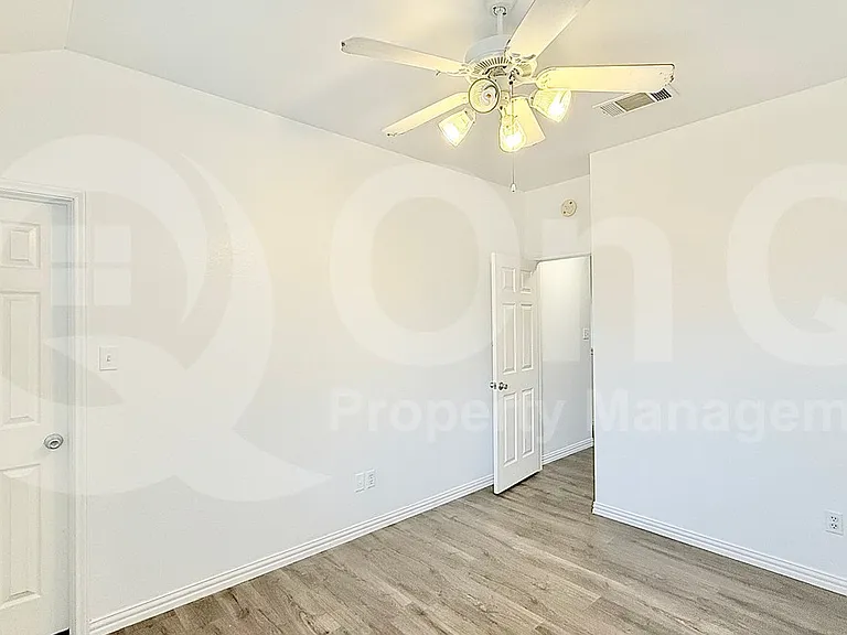 2302 Boulder Run — Photo 18