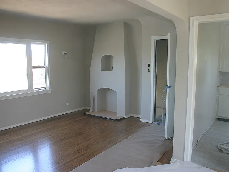 546 S Gerhart Ave #546 — Photo 2