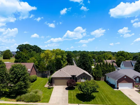 222 Misty Brooke Dr, Mount Washington, KY 40047