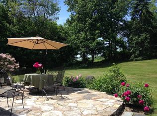 18 Highpoint Rd, Woodbury, CT 06798