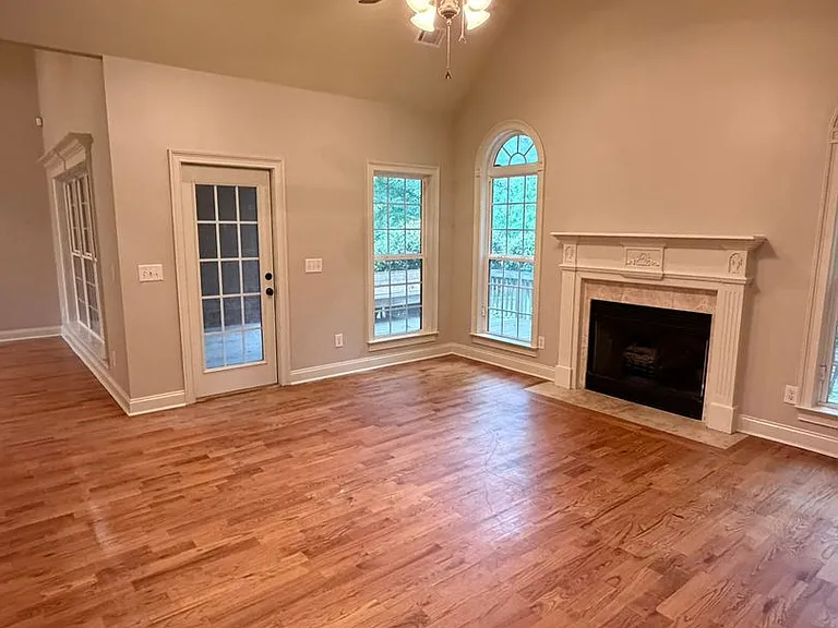 254 Southfield Ct — Photo 11
