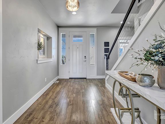 5th image of 1547 Creek Stone Cir