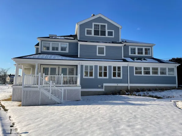 101 Limewood Avenue APT 1, Branford, CT 06405