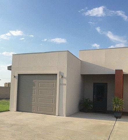 1st image of 2609 Las Cimas Dr
